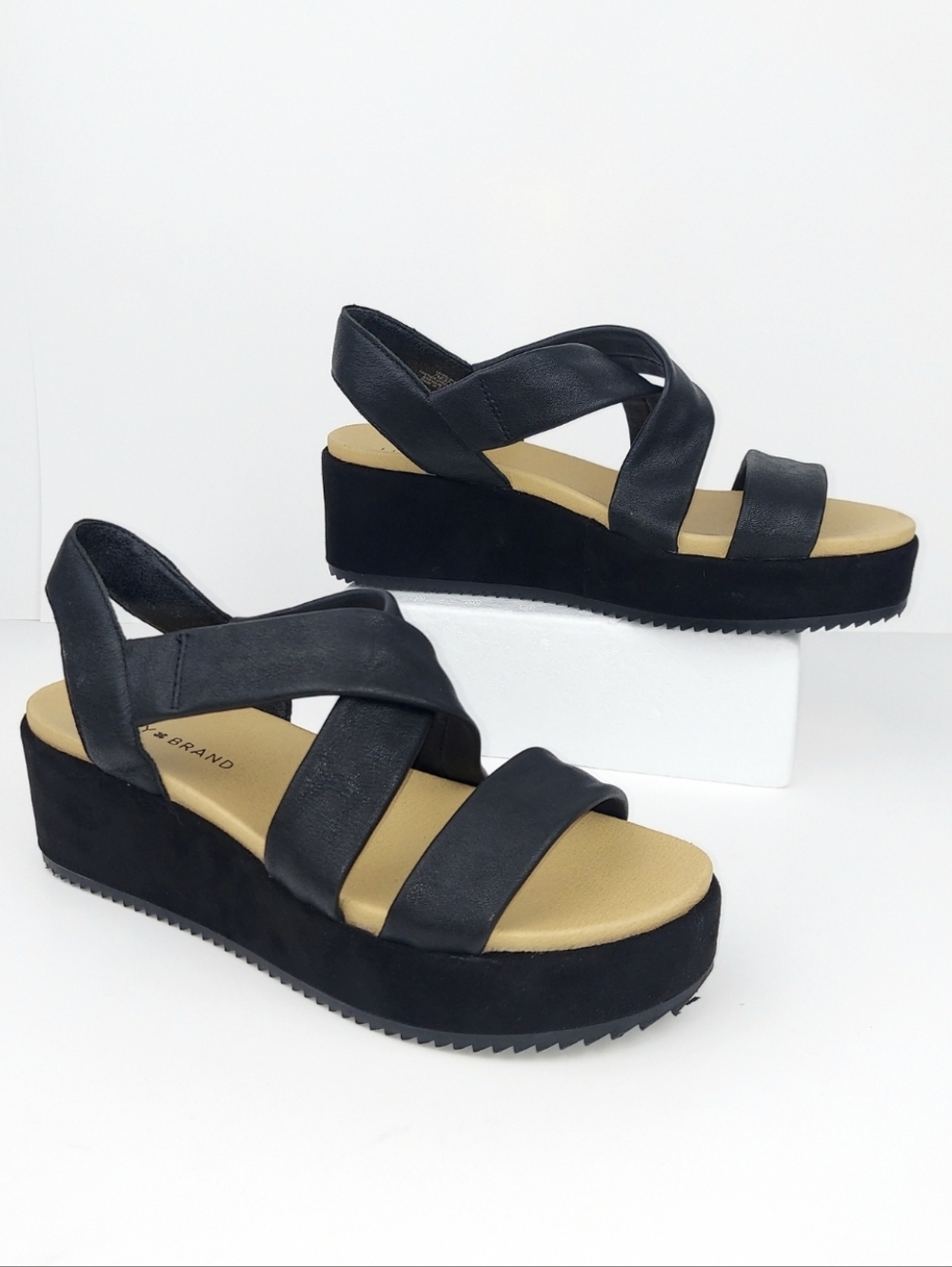 Lucky Brand Waldyna Platform Wedge Sandal Black 7